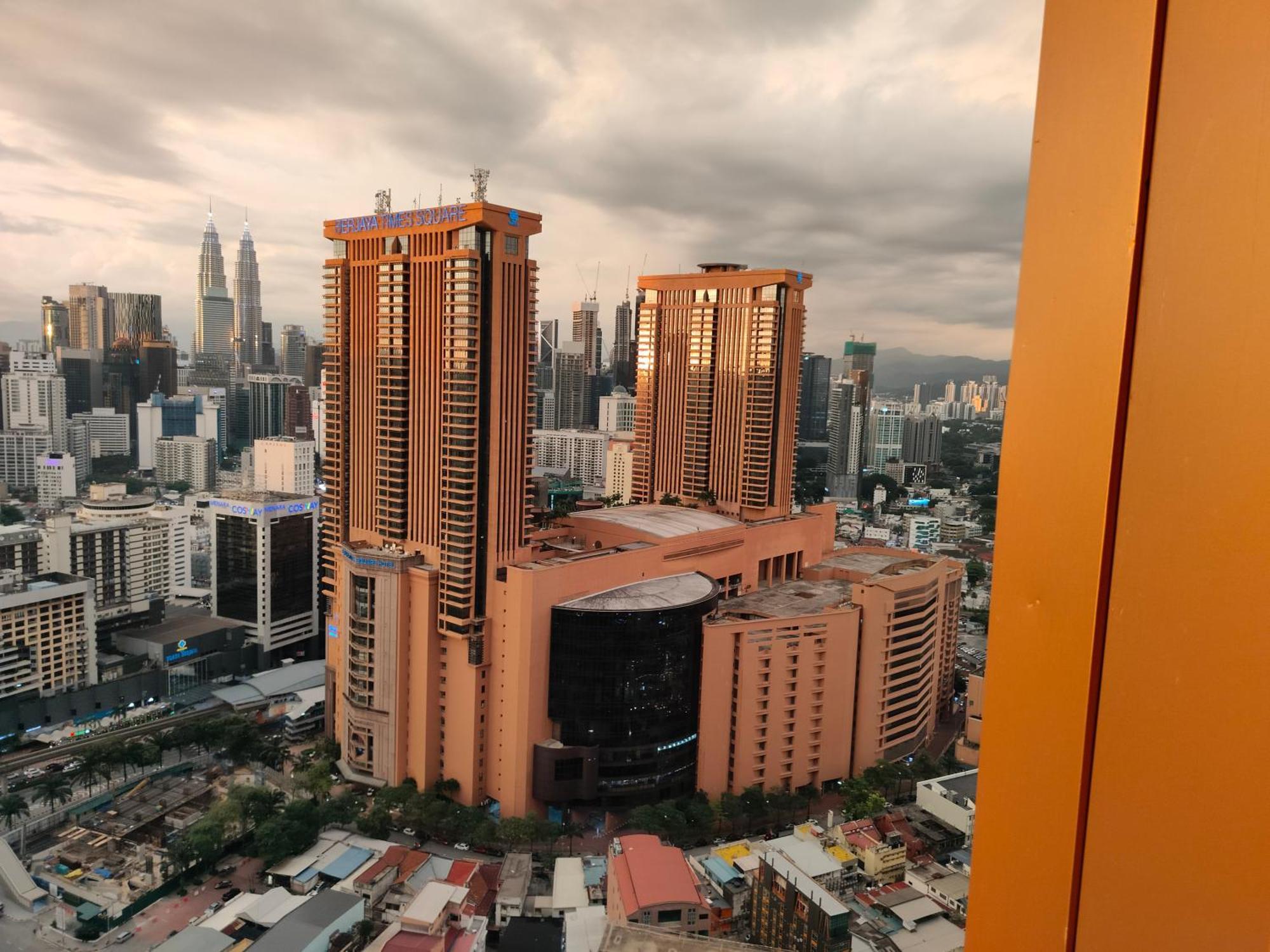 Lucentia Residence Bbcc @ Lalaport Kuala Lumpur Ngoại thất bức ảnh